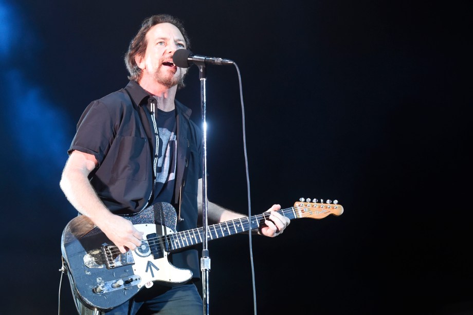 A banda Pearl Jam se apresenta durante o segundo dia do festival Lollapalooza, no Autódromo de Interlagos - 24/03/2018