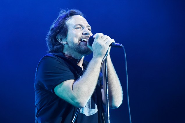 A banda Pearl Jam se apresenta durante o segundo dia do festival Lollapalooza, no Autódromo de Interlagos - 24/03/2018