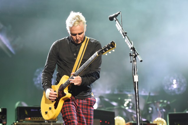 A banda Pearl Jam se apresenta durante o segundo dia do festival Lollapalooza, no Autódromo de Interlagos - 24/03/2018