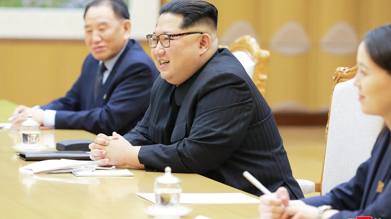 O líder norte-coreano Kim Jong-Un se reúne com delegação sul-coreana em Pyongyang - 06/03/2018