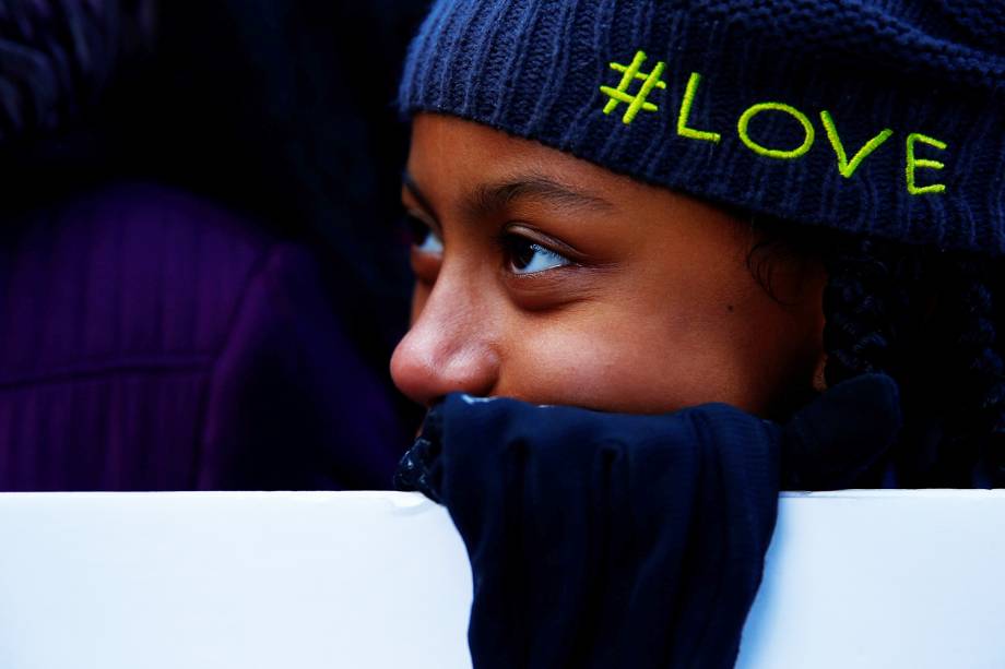 Manifestantes participam de protesto contra armas de fogo, denominado 'March for Our Lives', em Washington - 24/03/2018