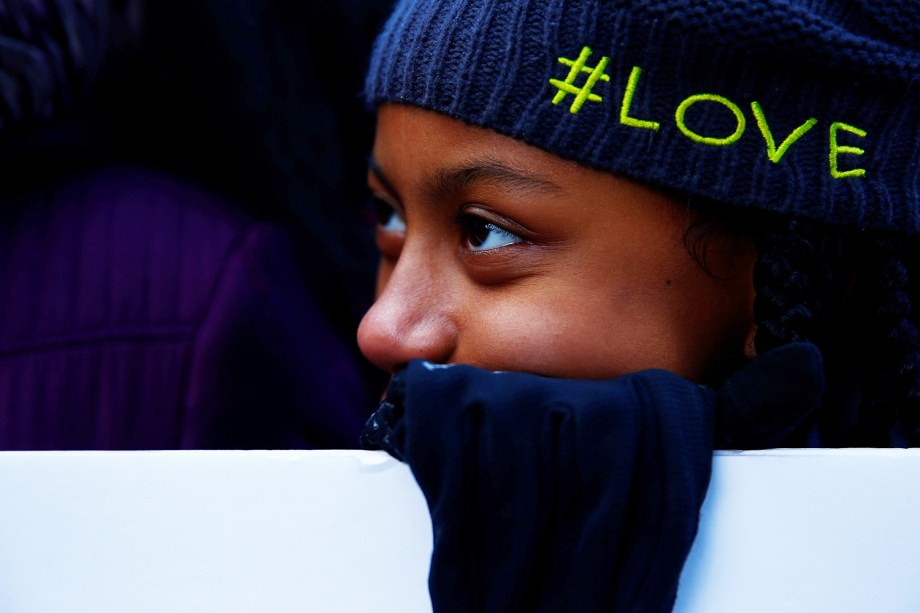 Manifestantes participam de protesto contra armas de fogo, denominado 'March for Our Lives', em Washington - 24/03/2018