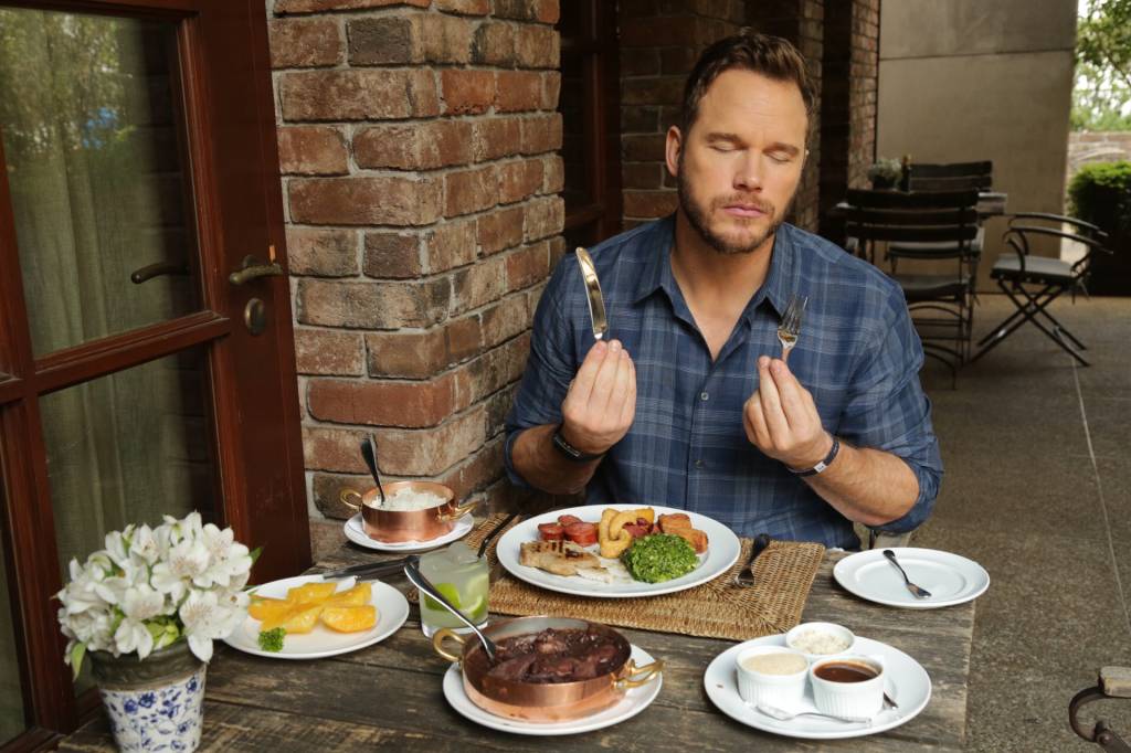 Chris Pratt, o gringo legal, prova feijoada: ‘Comeria todo dia’