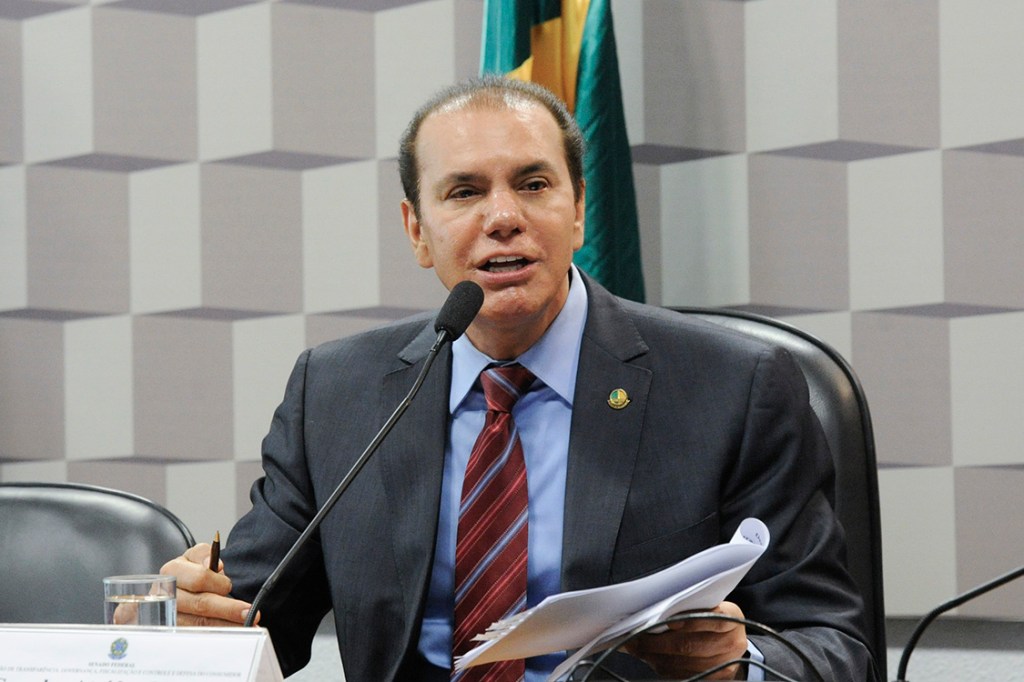 O deputado federal Miro Teixeira (REDE-RJ), discursa durante sessão para eleição do novo presidente da Casa - 13/07/2016