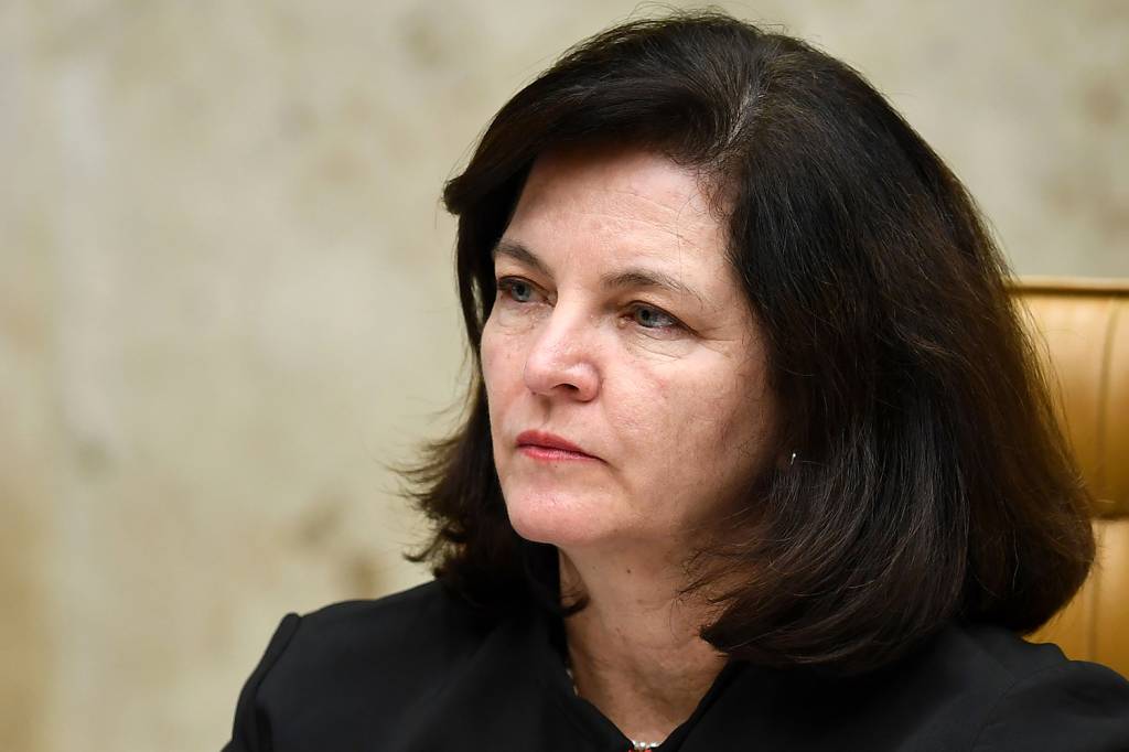 PGR pede que STF decida instância para julgar denúncia contra deputado