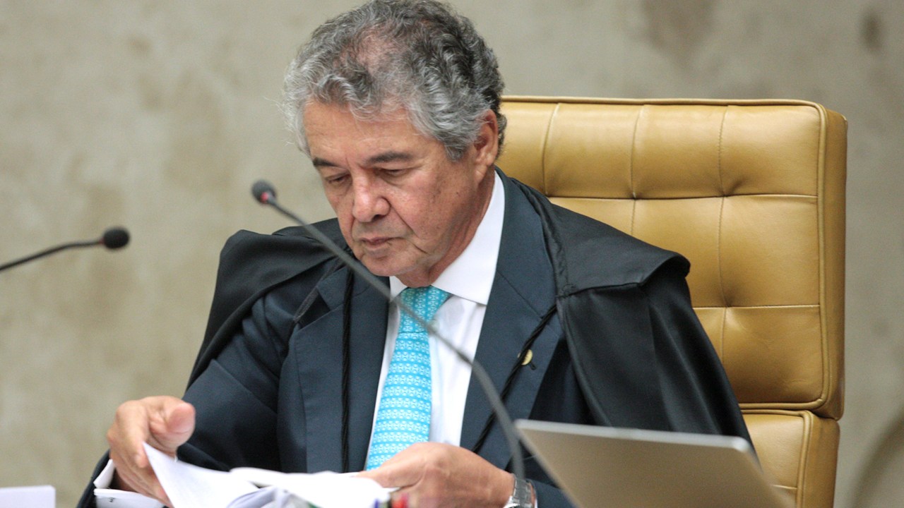 O ministro Marco Aurélio durante sessão de votação do habeas corpus de Lula no STF - 04/04/2018