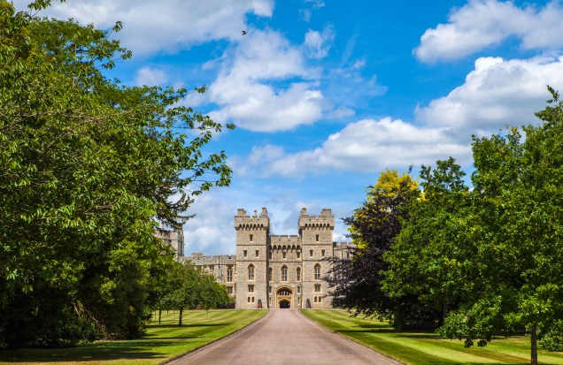 A Long Walk (ou Longa Caminhada, em tradução literal) marca a entrada do Castelo de Windsor