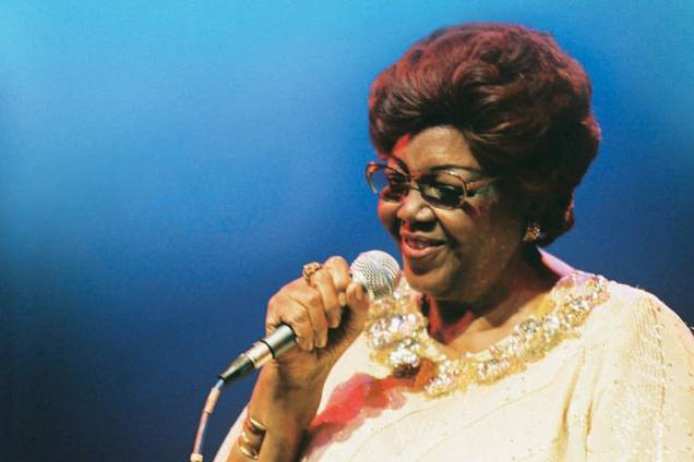 Dona Ivone Lara, durante show em 2004 Dona Ivone Lara, durante show em 2004