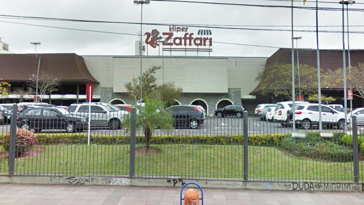 Fachada do hipermercado Zaffari, em Porto Alegre (RS)
