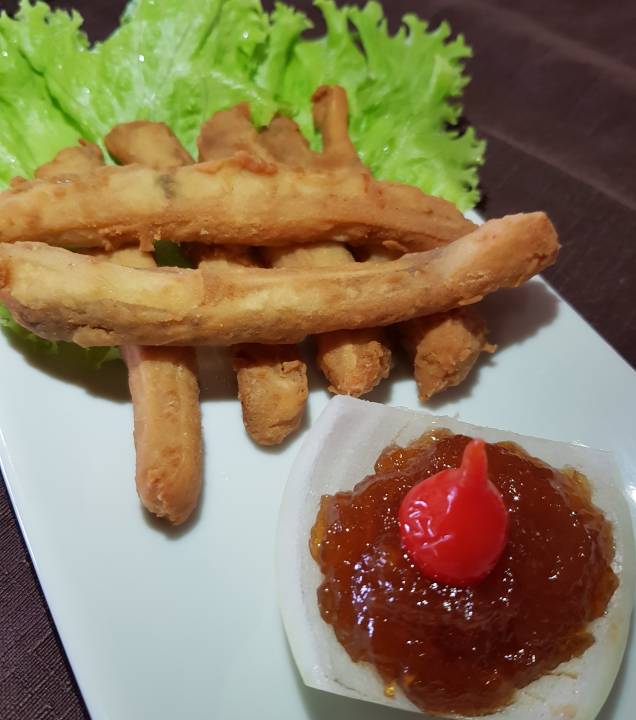 Entrada: Costela de pacu com geleia de pimenta Entrada: Costela de pacu com geleia de pimenta