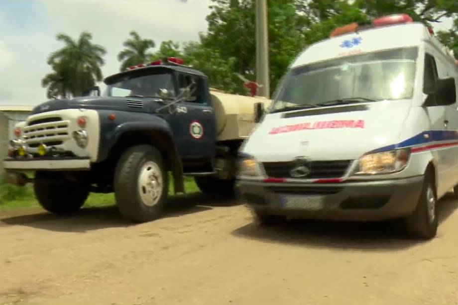 Avião com 104 passageiros e nove tripulantes da empresa Cubana de Aviacion cai após decolagem do Aeroporto Internacional Jose Marti, em Havana - 18/05/2018