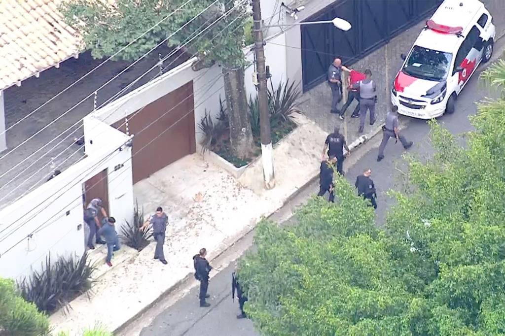 Delegado da PF morre após ser baleado em assalto na Zona Sul de SP