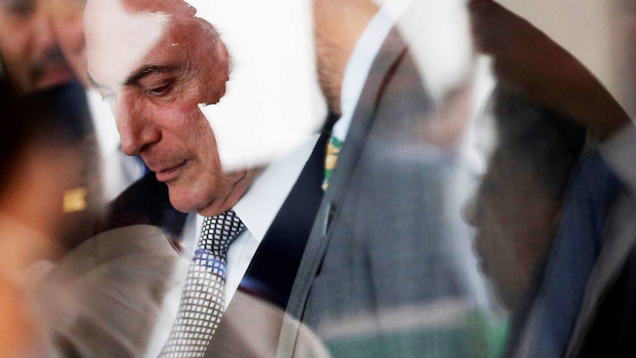 O presidente da República, Michel Temer, durante a cerimônia de abertura da exposição "Entre a Saudade e a Guerra", no Palácio do Planalto, em Brasília (DF) - 17/05/2018