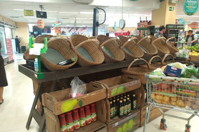 Desabastecimento de produtos em filial da rede Pão de Açúcar, localizado na Rua Teodoro Sampaio, em Pinheiros, zona oeste da capital paulista - 29/05/2018 Desabastecimento de produtos em filial da rede Pão de Açúcar, localizado na Rua Teodoro Sampaio, em Pinheiros, zona oeste da capital paulista - 29/05/2018