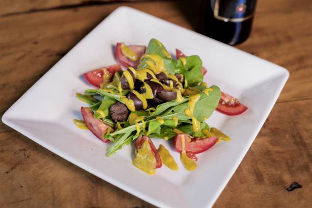 <span>El Negro: Salada da Dedé</span> <span>como opção de entrada</span> <span>El Negro: Salada da Dedé</span> <span>como opção de entrada</span>