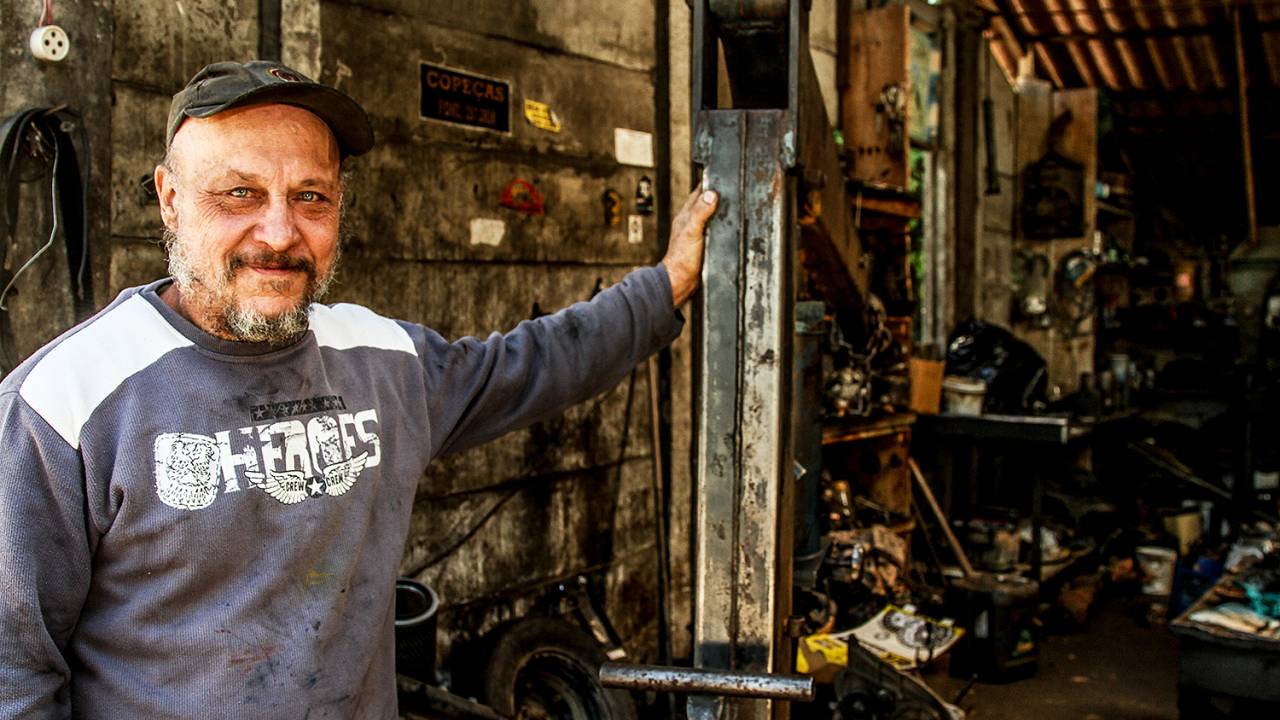 Carlos Belli, 60 anos, mecânico