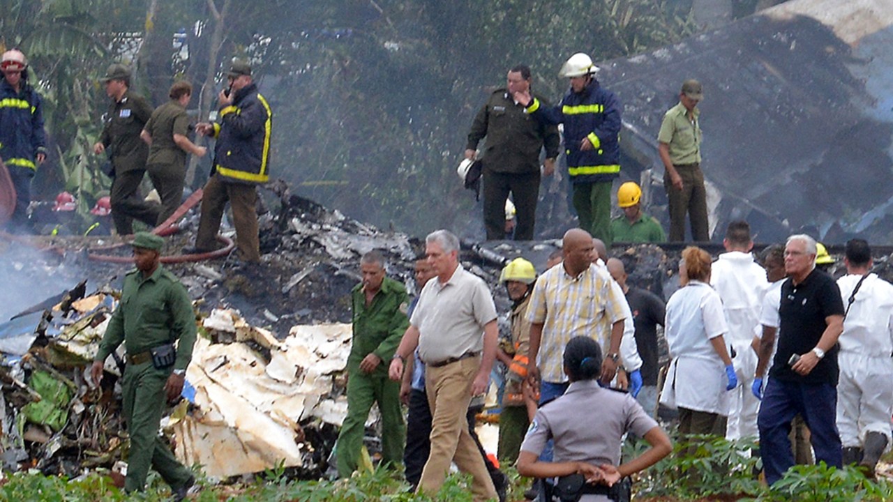 Avião cai após decolagem em Cuba