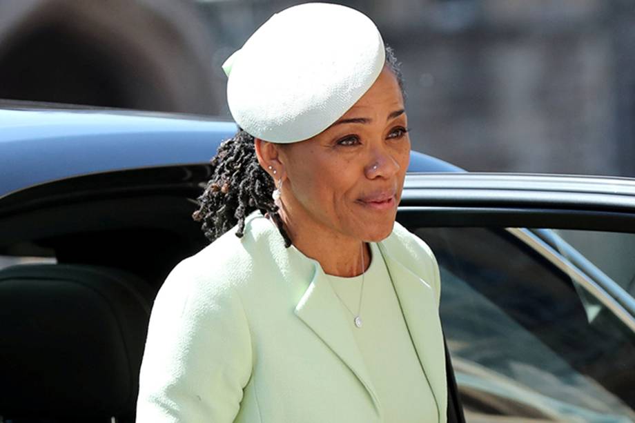 Doria Ragland, mãe da noiva Meghan Markle