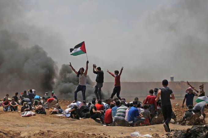 Palestinos protestam na Faixa de Gaza