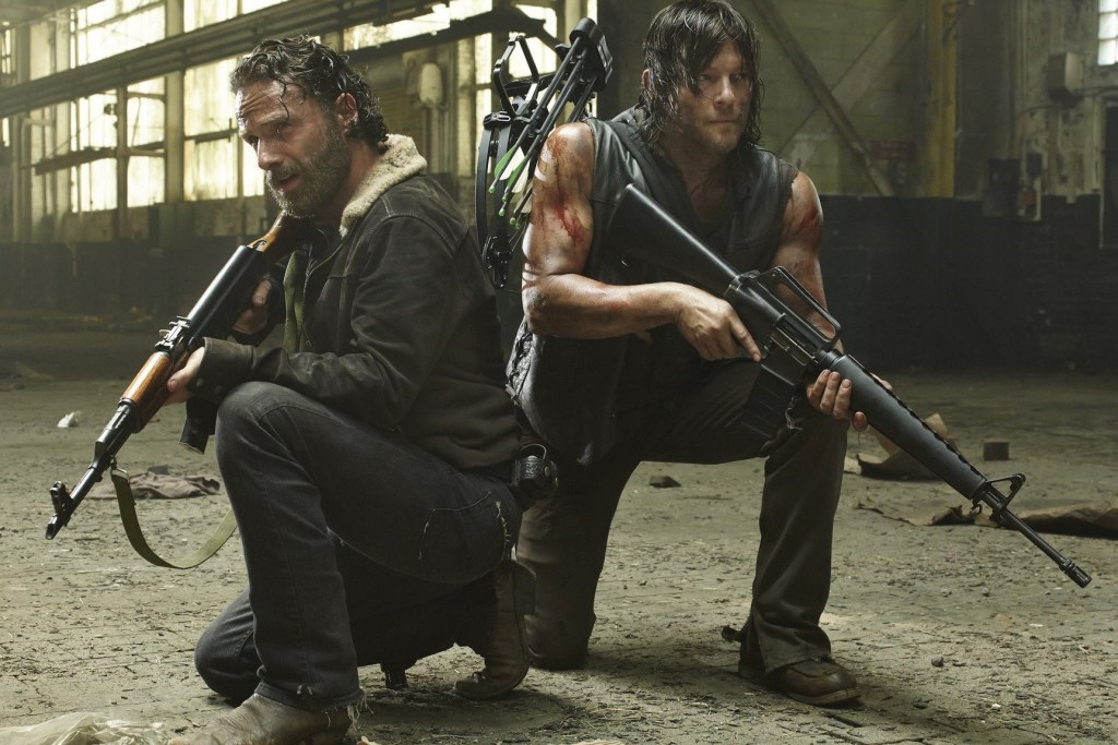 Rick (Andrew Lincoln) e Daryl (Norman Reedus) em ‘The Walking Dead’