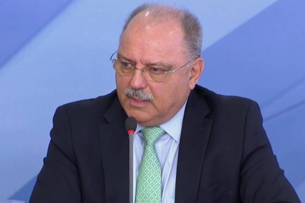 Outro general em alta