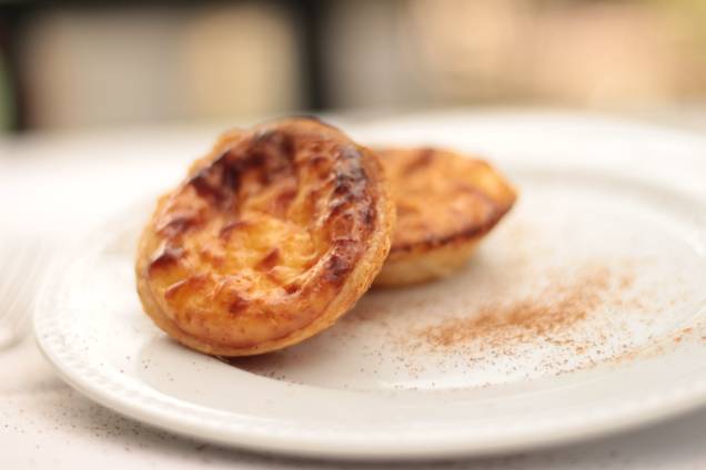 Tejo: Pastel de natas na sobremesa do almoço Tejo: Pastel de natas na sobremesa do almoço