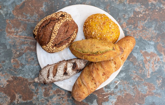 Padaria de base francesa: pães são feitos com farinha francesa e ingredientes brasileiros