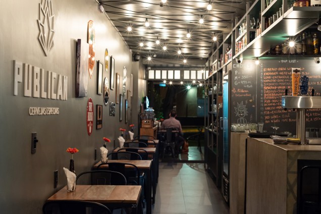 Salão do Publican: bar abriga dezesseis torneiras de chope, com cervejas renovadas semanalmente