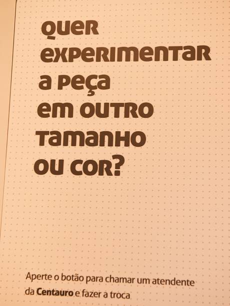 Provador inteligente está disponível em algumas lojas da rede Centauro, em São Paulo