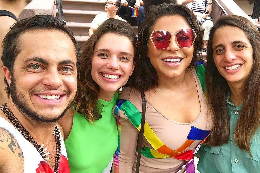 Thammy Miranda, Bruna Linzmeyer, Andressa Ferreira e Priscila Visman na Parada LGBT de Nova York