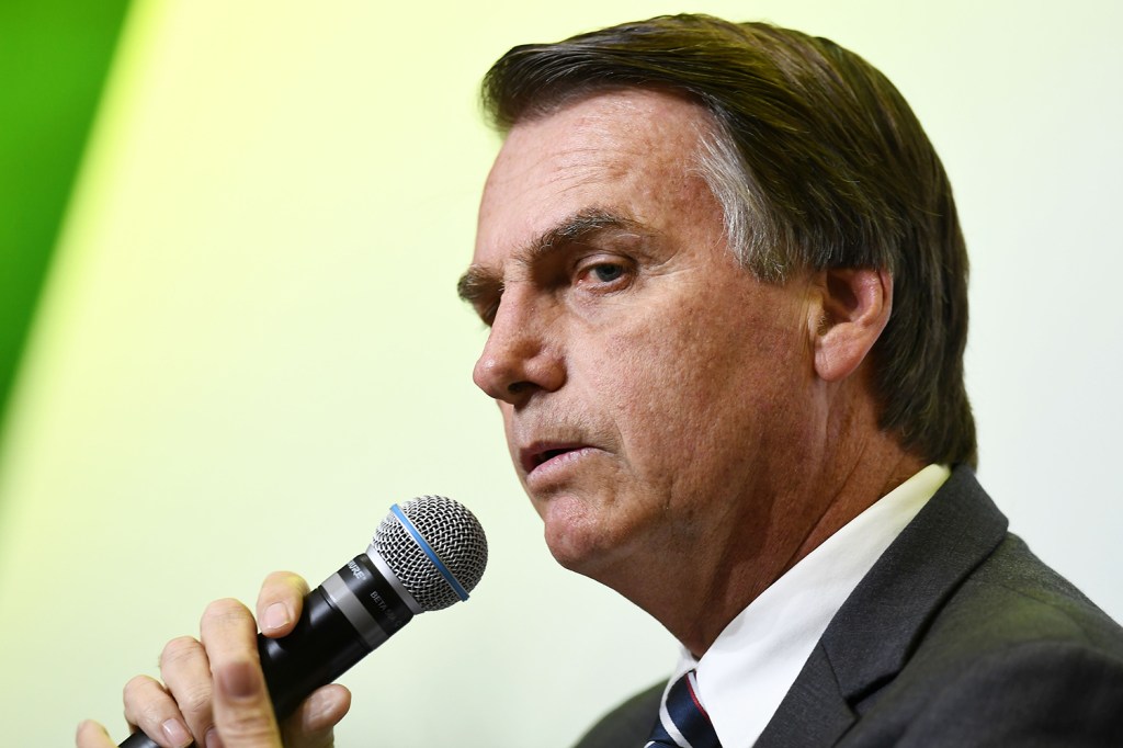 O pré-candidato à Presidência da República, Jair Bolsonaro (PSL), durante debate em Brasília (DF) - 06/06/2018