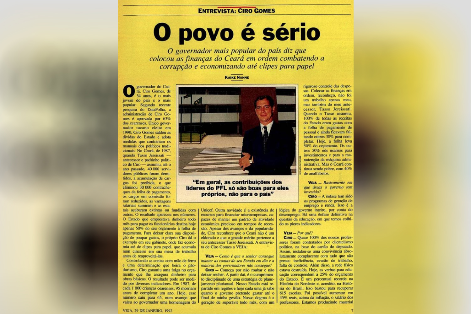 ReVEJA Ciro Gomes Em 1992 o mais jovem e popular governador do