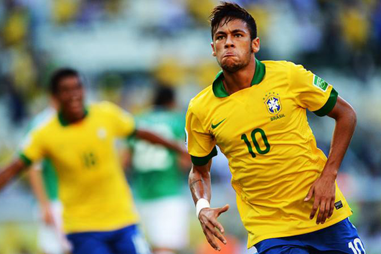 Neymar comemora após marcar gol sobre o México, em partida válida pela Copa das Confederações - 19/06/2013