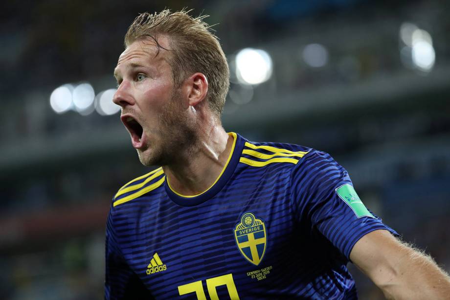 Ola Toivonen, da Suécia, comemora após marcar gol contra a Alemanha, em partida válida pelo grupo F da Copa do Mundo - 23/06/2018