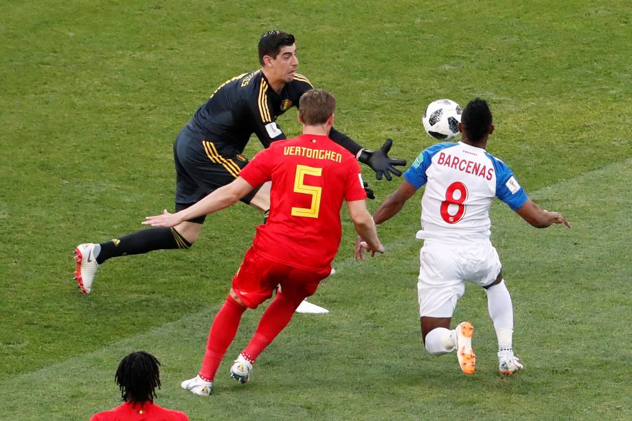 O goleiro Thibaut Courtois da Bélgica na partida contra o Panamá no estádio Fisht, em Sochi - 18/06/2018