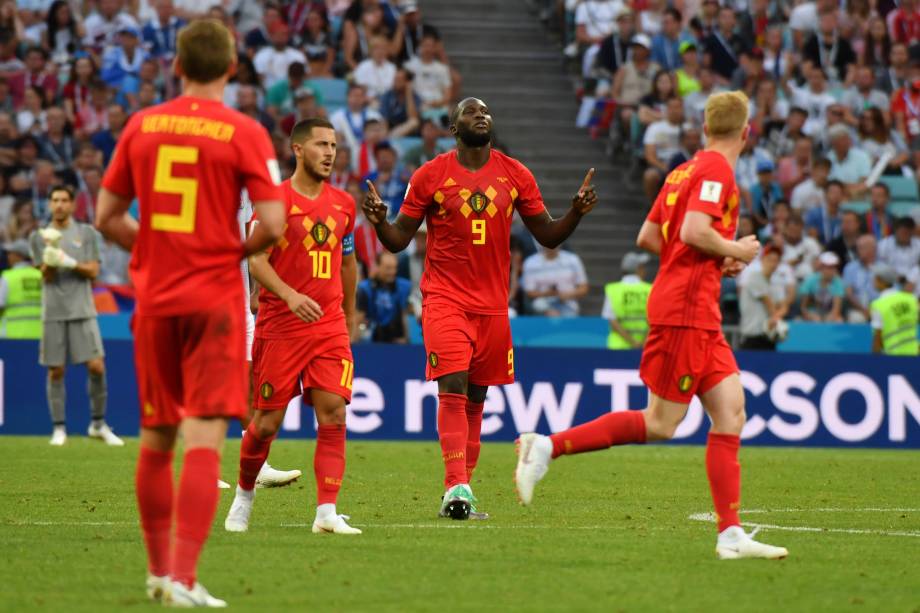 O atacante belga, Romelu Lukaku, comemora o gol marcado contra o Panamá durante o confronto do Grupo F