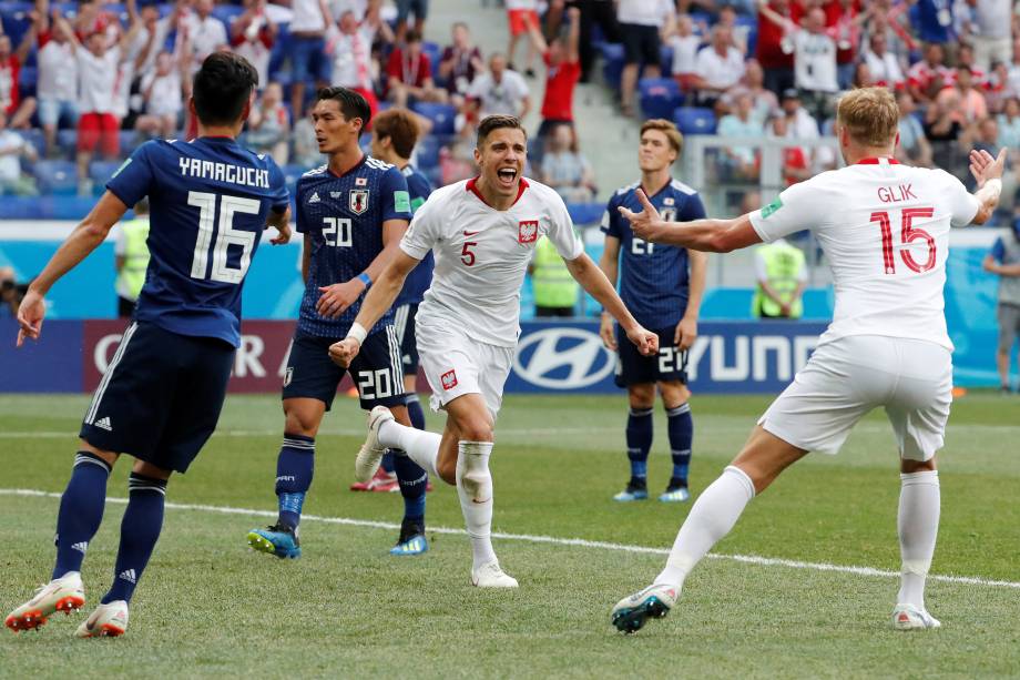 Jan Bednarek marca o gol da Polônia na partida contra o Japão, válida pela terceira rodada do grupo H, na arena Volgogrado - 28/06/2018