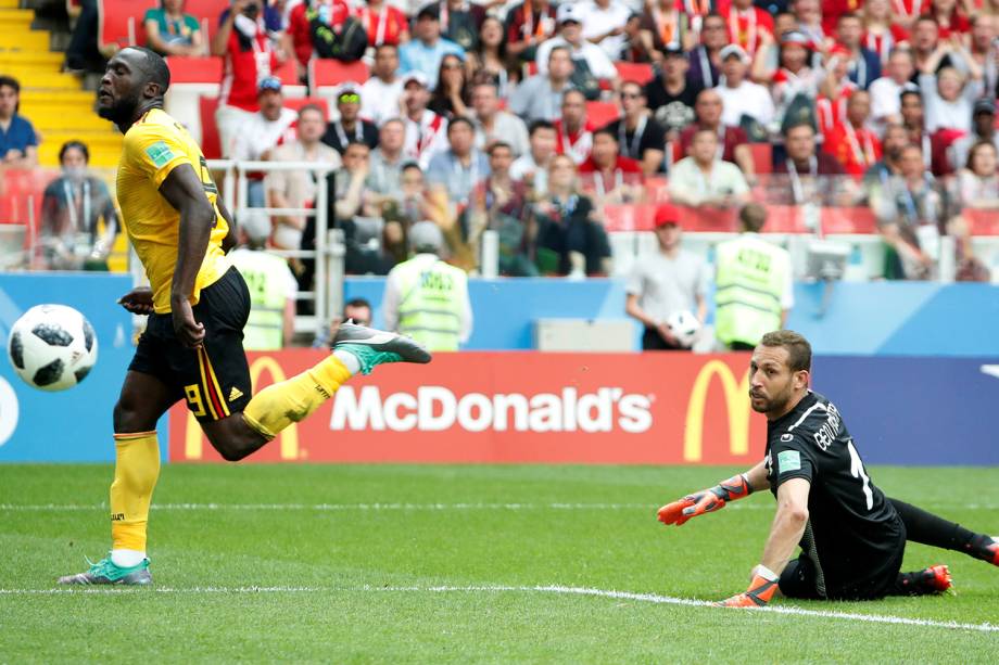 Romelu Lukaku da Bélgica marca terceiro gol da partida contra a Tunísia - 23/06/2018