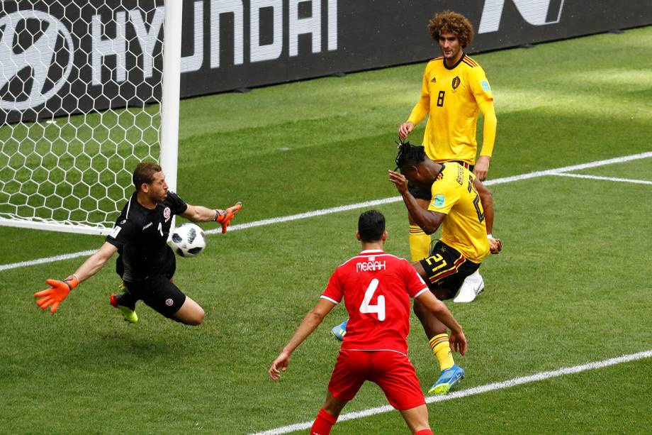 Michy Batshuayi da Bélgica perde chance de marcar durante partida contra a Tunísia - 23/06/2018