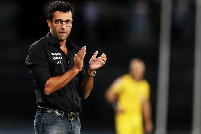 Alberto Valentim, ex-técnico do Botafogo - 16/04/2018