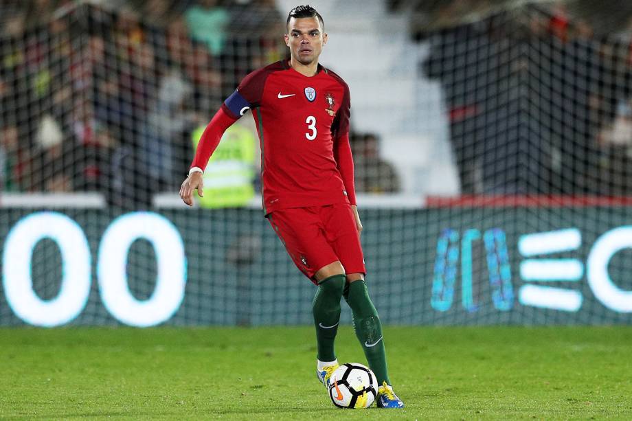 O jogador Pepe, de Portugal, durante amistoso conta a Arábia Saudita - 10/11/2017