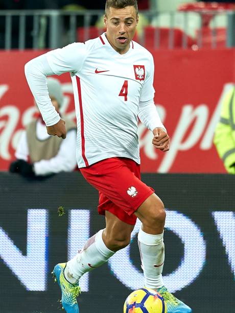 Thiago Cionek, da Polônia, durante amistoso contra o México - 13/11/2017