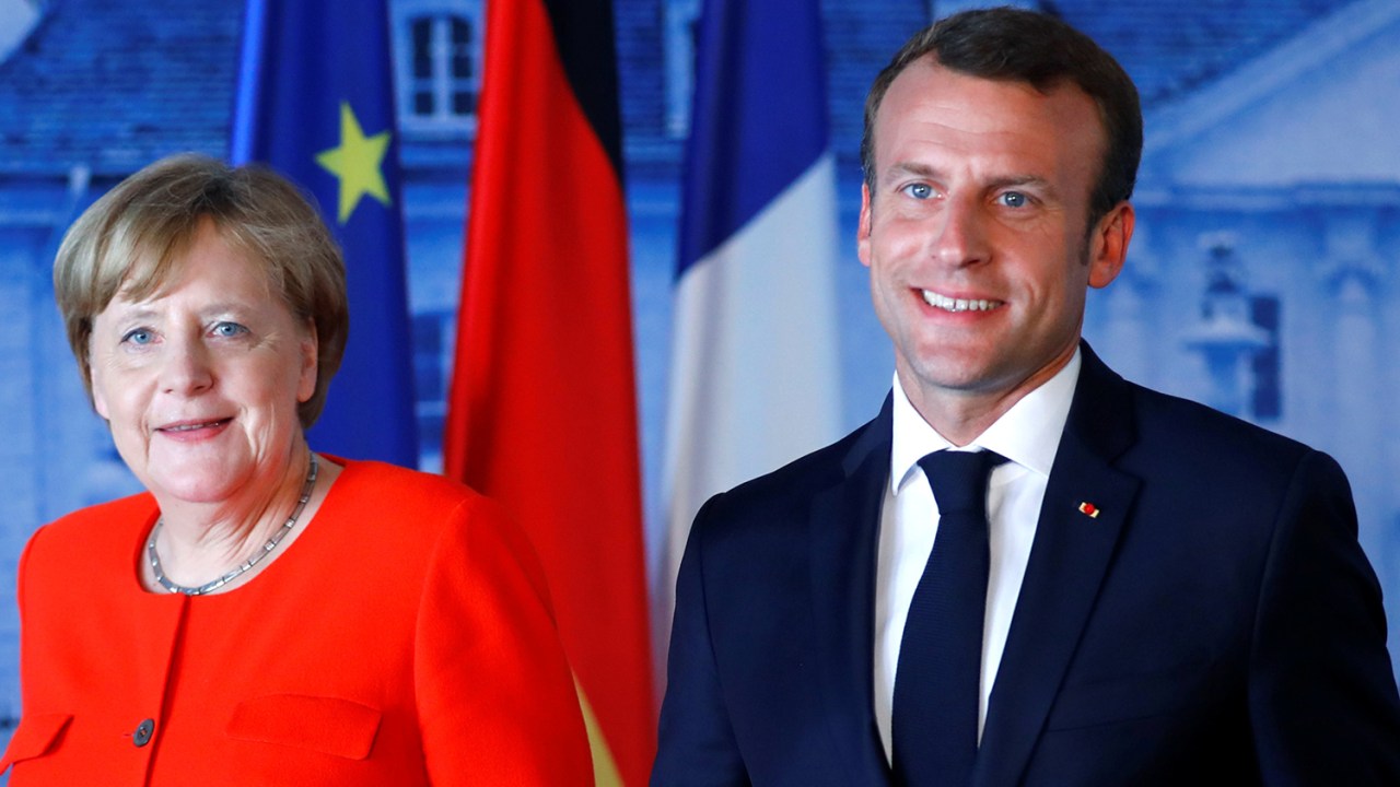 A chanceler alemã Angela Merkel se encontra com o presidente francês Emmanuel Macron - 19/06/2018