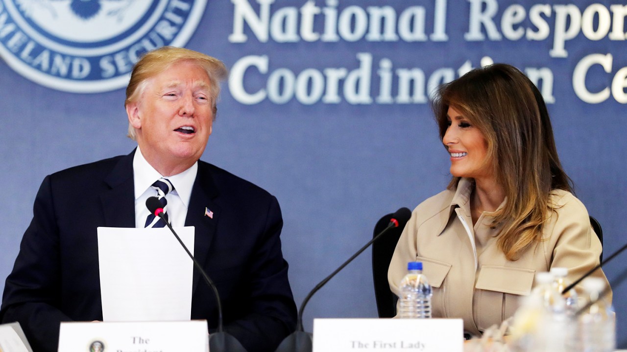 O presidente dos Estado Unidos, Donald Trump, e a primeira-dama Melania Trump durante evento na Agência Federal de Gestão de Emergências (FEMA), em Washington - 06/06/2018