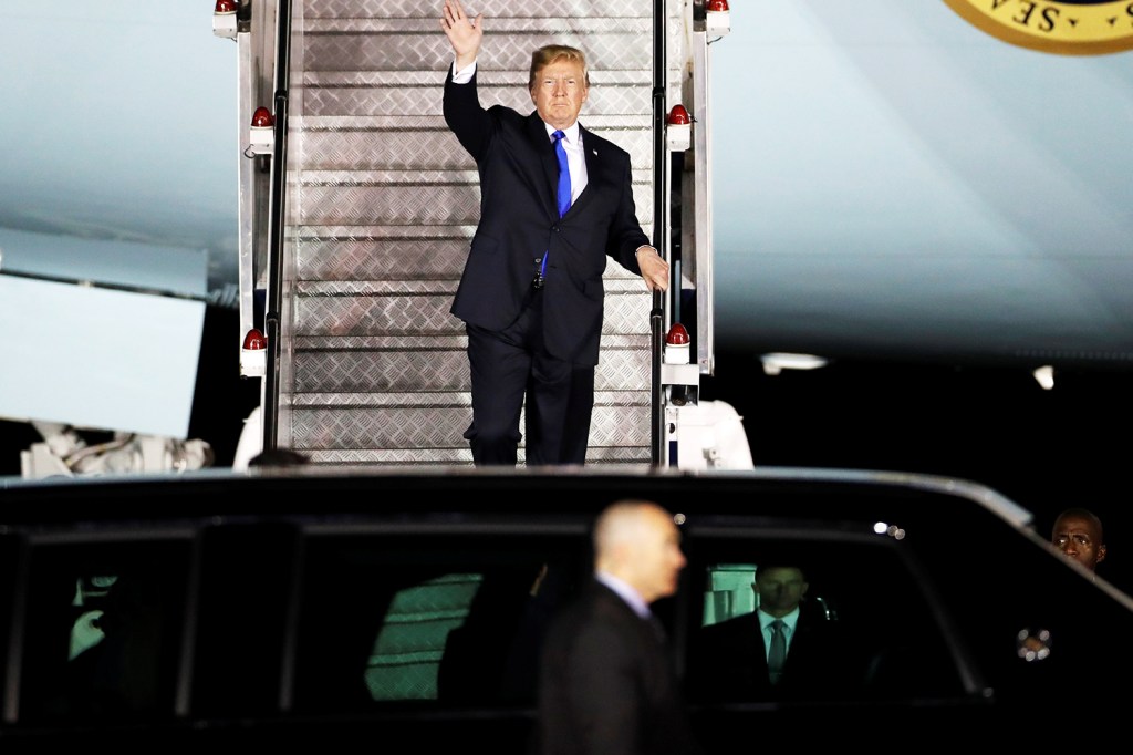 O presidente americano Donald Trump chega em Singapura para se encontrar com o líder norte-coreano Kim Jong-un - 10/06/2018