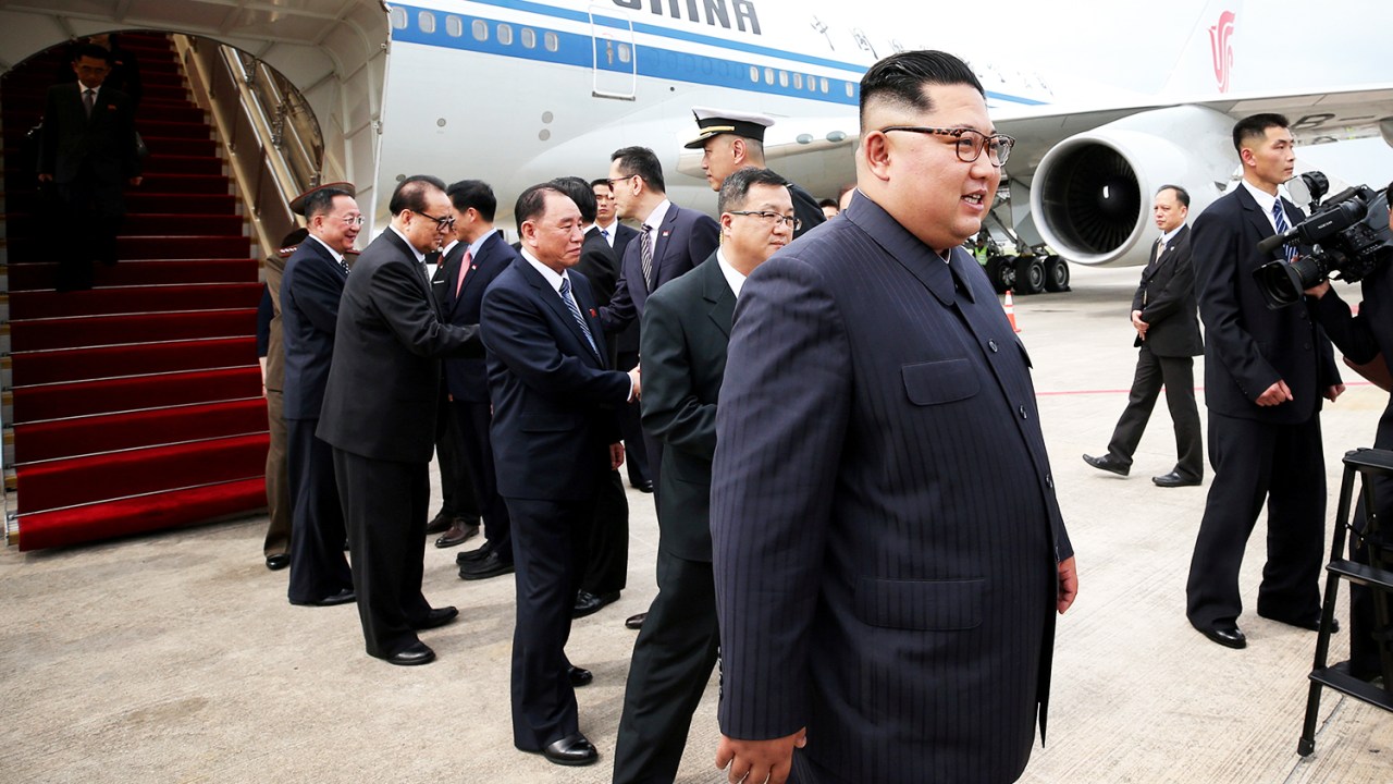 O líder norte-coreano Kim Jong-un chega em Singapura para se encontrar com o presidente americano Donald Trump - 10/06/2018