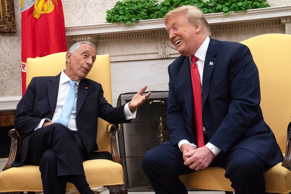 O presidente americano Donald Trump recebe o presidente português Marcelo Rebelo de Sousa, no Salão Oval da Casa Branca - 27/06/2018