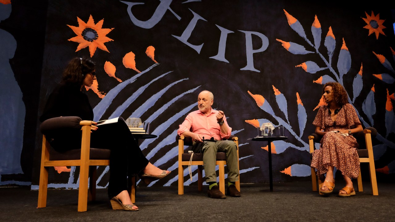 Os escritores André Aciman e Leïla Slïmani participam da mesa "Interdito", na Festa Literária Internacional de Paraty (Flip) (27/07/18)