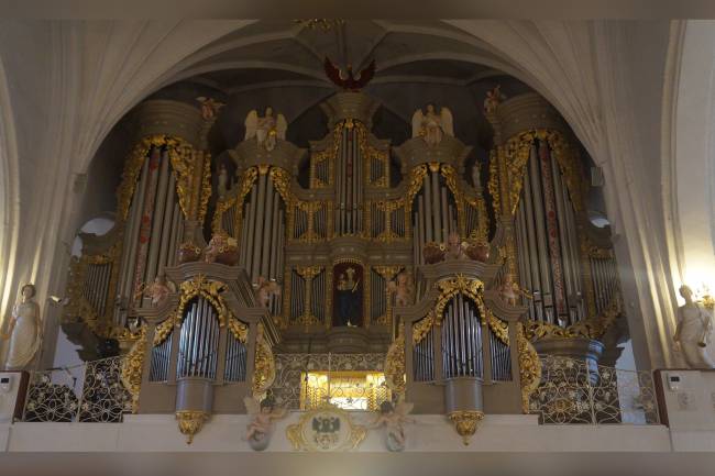 3. Órgão na catedral protestante de Königsberg-Kaliningrado 3. Órgão na catedral protestante de Königsberg-Kaliningrado