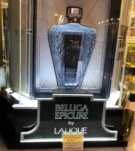 Séria limitada da vodca Beluga Epicure em parceria com a joalheria e empresa francesa de design Lalique